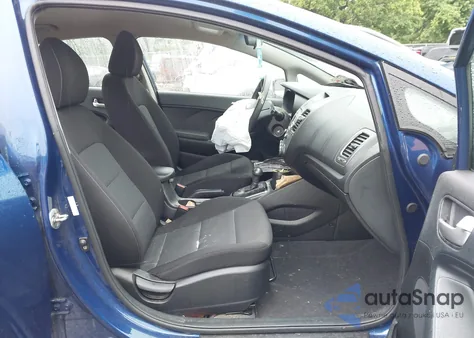 2018 Kia Forte Lx z USA, uszkodzony, nr VIN 3KPFK4A77JE283688